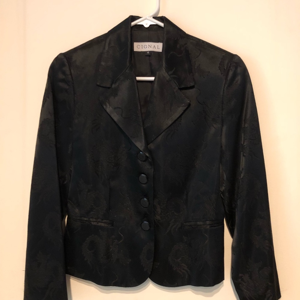 Cignal Black on Black 4- button Jacket Size 4